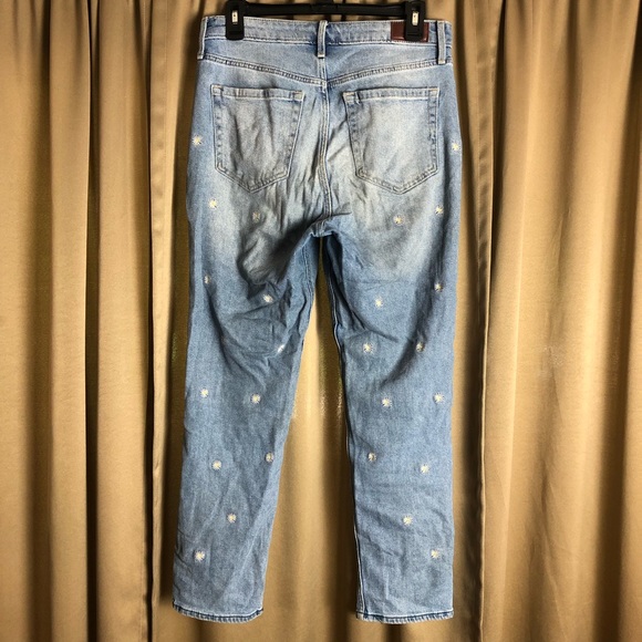 Hollister Daisy Patch Skinny Jeans - Picture 6 of 10